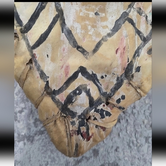 Authentic African Maasai Shield 20 inches Long x 9 1/2 inches Wide - Picture 4 of 13